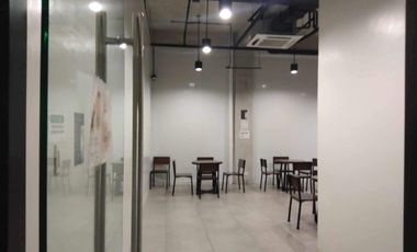 344 SQM OFFICE FOR LEASE IN BRGY. POBLACION MUNTINLUPA CITY