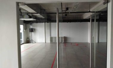 344 SQM OFFICE FOR LEASE IN BRGY. POBLACION MUNTINLUPA CITY