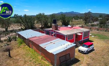 Casa con Terreno en Venta en Esquina, en Xochihuacán, Hidalgo.