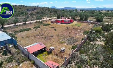 Casa con Terreno en Venta en Esquina, en Xochihuacán, Hidalgo.