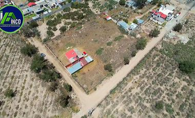 Casa con Terreno en Venta en Esquina, en Xochihuacán, Hidalgo.