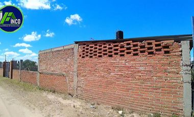 Casa con Terreno en Venta en Esquina, en Xochihuacán, Hidalgo.