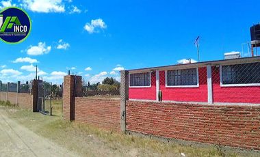 Casa con Terreno en Venta en Esquina, en Xochihuacán, Hidalgo.