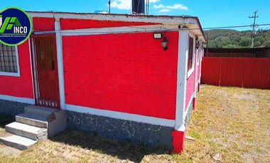 Casa con Terreno en Venta en Esquina, en Xochihuacán, Hidalgo.