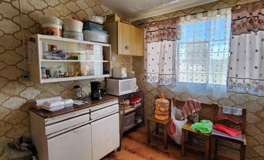Casa con Terreno en Venta en Esquina, en Xochihuacán, Hidalgo.