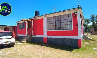 Casa con Terreno en Venta en Esquina, en Xochihuacán, Hidalgo.