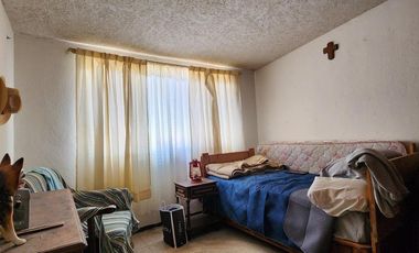 Casa con Terreno en Venta en Esquina, en Xochihuacán, Hidalgo.