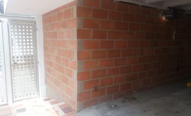 IMPERDIBLE: APARTAMENTO AMOBLADO, PARQUEADERO, ÚTIL Y LOCAL