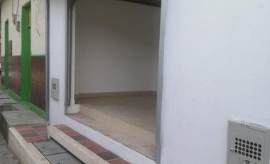 IMPERDIBLE: APARTAMENTO AMOBLADO, PARQUEADERO, ÚTIL Y LOCAL