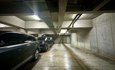 DEPARTAMENTO EN RESIDENCIAL NATURA CON BODEGA Y 3 ESTACIONAMIENTOS