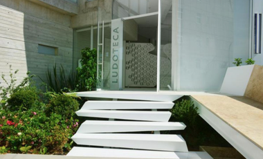 DEPARTAMENTO EN RESIDENCIAL NATURA CON BODEGA Y 3 ESTACIONAMIENTOS