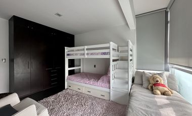 DEPARTAMENTO EN RESIDENCIAL NATURA CON BODEGA Y 3 ESTACIONAMIENTOS