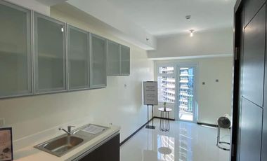 RENT TO OWN 1 Bedroom Condominium for sale in Trion Towers BGC