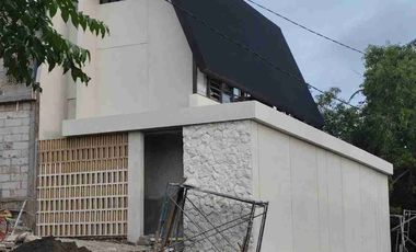 VILLA BARU 2 LANTAI DI TUKAD JINAH TOYANING UNGASAN BADUNG, BALI