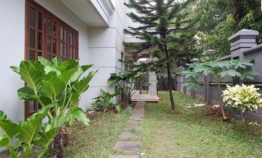 Dijual Rumah Brand New, Classic Modern Style, Karang Tengah Lebak Bulus, Jakarta Selatan