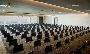 RENTA DE OFICINAS Y CONSULTORIOS EN VÍA ATLIXCAYOTL