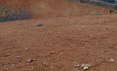 VENDO  TERRENO SEMI - PLANO, FAVORABLE, EN COPACABANA ANTIOQUIA.