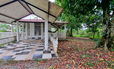 SE VENDE TERRENO EN ACACIAS