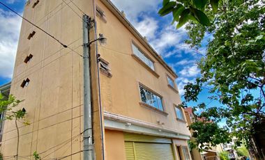 3 Storey Building Residential Commercial 4BR 2 Parking in Guadalupe Cebu City with roof top for rent