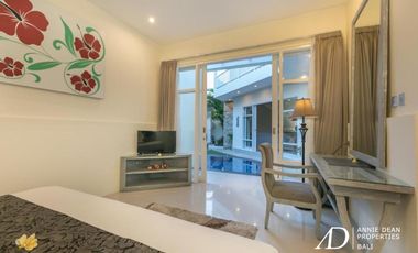 FREEHOLD 3-BEDROOM VILLA IN A COMPLEX IN LEGIAN