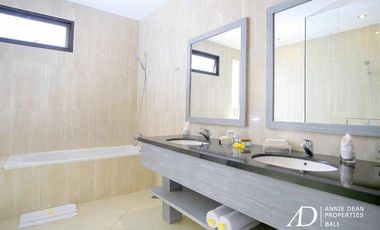 FREEHOLD 3-BEDROOM VILLA IN A COMPLEX IN LEGIAN