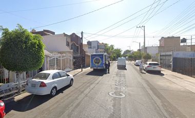 Gran Remate, Casa en Col. San Andrés, Guadalajara, Jalisco.
