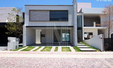 New House bienes raíces te ofrece casa en LA CAMPIÑA