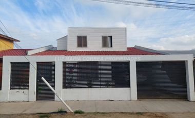 Grande y cómoda, 4 dormitorios, La Calera