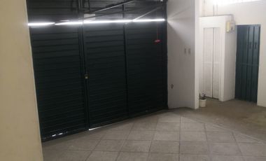 Kennedy Norte Alquiler de grande casa de dos areas con uso de suelo comercial - excelente ubicación (J Luna)