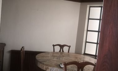 Kennedy Norte Alquiler de grande casa de dos areas con uso de suelo comercial - excelente ubicación (J Luna)