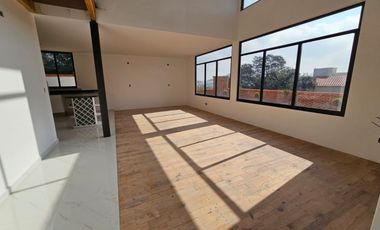 CASA NUEVA EN VENTA EN ZONA ESMERALDA, PUERTA ALICANTE