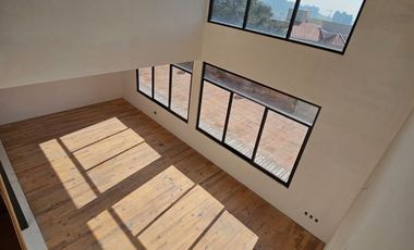 CASA NUEVA EN VENTA EN ZONA ESMERALDA, PUERTA ALICANTE