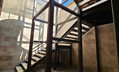 CASA NUEVA EN VENTA EN ZONA ESMERALDA, PUERTA ALICANTE
