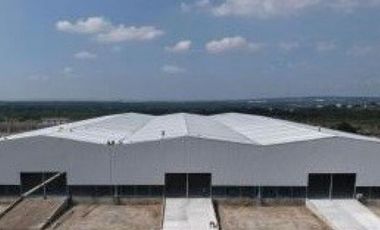 BODEGA DE 2000 m² CON PATIO DE MANIOBRAS EN RENTA EN PARKE 2000 VERACRUZ | ARLETTE FLORES