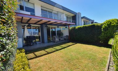 Casa en venta en Cumbayá, Quito, Ecuador