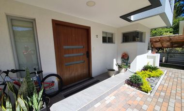 Casa en venta en Cumbayá, Quito, Ecuador
