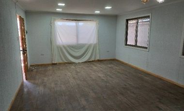 V 1321-LR-Vendo casa  a 300 metros de Coca Cola, Talca