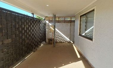 V 1321-LR-Vendo casa  a 300 metros de Coca Cola, Talca