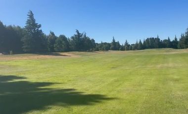 Parcela de 5000m2 exclusiva Club del Golf de Los Angeles UF. 1,5 el M2