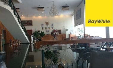 Dijual Hotel di Pusat Kota Surabaya, Jalan Genteng