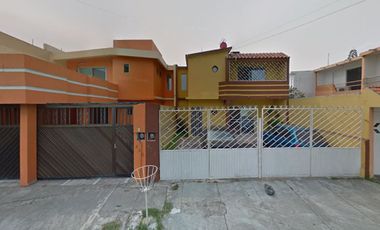 Casa en venta en Col. Floresta, Veracruz ¡Compra esta propiedad mediante Cesión de Derechos e incrementa tu patrimonio! ¡Contáctame, te digo cómo hacerlo!