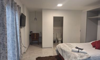 SE RENTAN DEPARTAMENTOS TOTALMENTE AMUEBLADOS