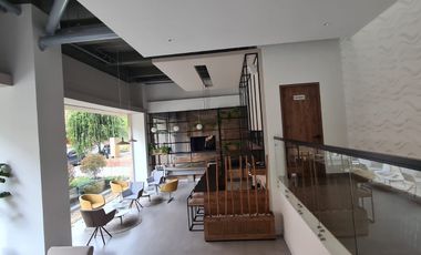 ESPECTACULAR APARTAMENTO AMOBLADO CALLE 100 PASADENA CASTELLANA CERCA AL VIRREY TODO INCLUIDO