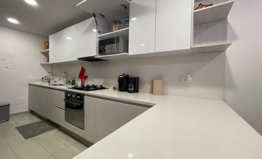 ESPECTACULAR APARTAMENTO AMOBLADO CALLE 100 PASADENA CASTELLANA CERCA AL VIRREY TODO INCLUIDO