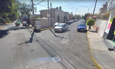 Casa en Venta en Prados del Rosario, Azcapotzalco.