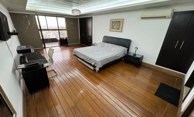 En alquiler suite full amoblada en Edif. San Francisco 300 en Guayaquil