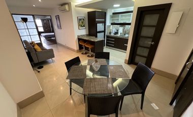 En alquiler suite full amoblada en Edif. San Francisco 300 en Guayaquil