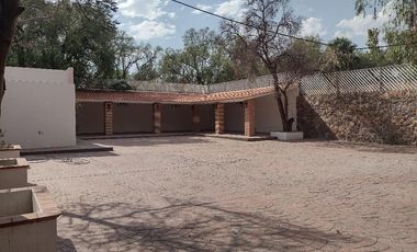 TERRENO EN VENTA, LA FLORIDA, SAN LUIS POTOSÍ, CUENTA CON  CONSTRUCCIÓN PARA DISFRUTARSE EN FESTEJOS, REUNIONES FAMILIARES O DE FIN DE SEMANA