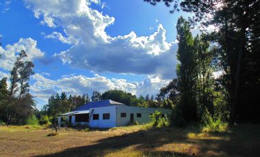 Venta parcela con casa en obras en Yumbel