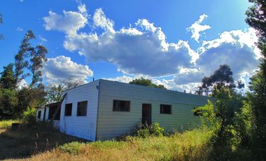 Venta parcela con casa en obras en Yumbel